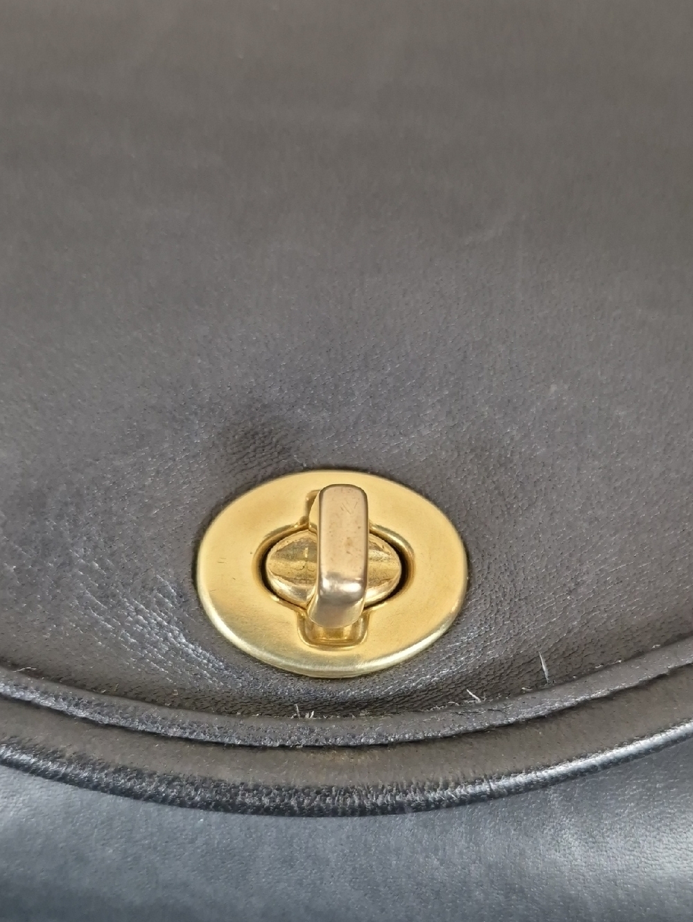 Vintage Coach Navy Watson Bag #9981 - Picture 14 of 15